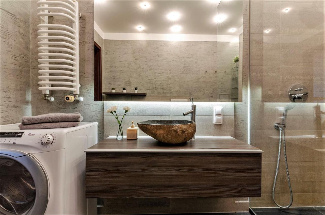 Lupoapartments Krolewska Penthouse Mandoria Parking Dostep Na Kod Apartment Lodz (Lodz)